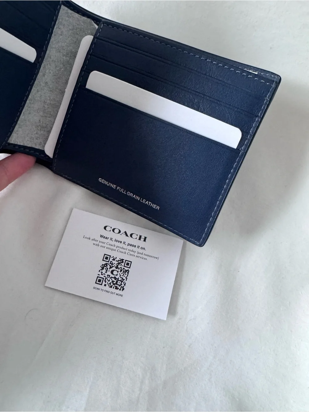 Coach CY911 Navy Full Grain Leather Bifold Wallet NWT Men’s